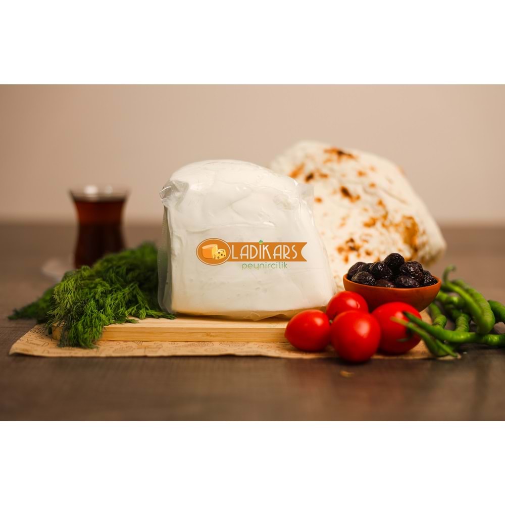 TAM YAĞLI BEYAZ PEYNİR 1KG